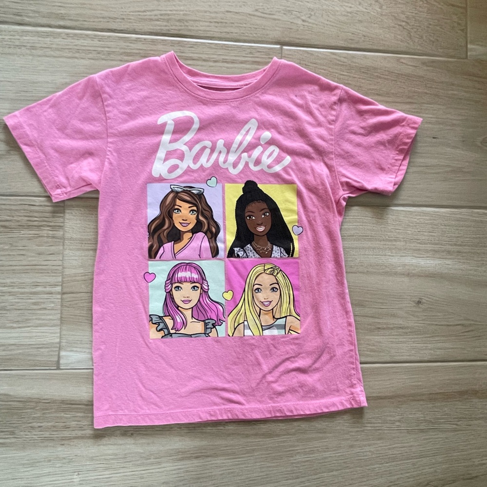 Pink Barbie Graphic‎ T-Shirt